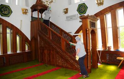 OKUL DA BİZİM, CAMİ DE